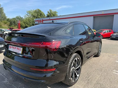 AUDI E-TRON 230kW 50 Quattro 71kWh Black Edition 5dr Auto