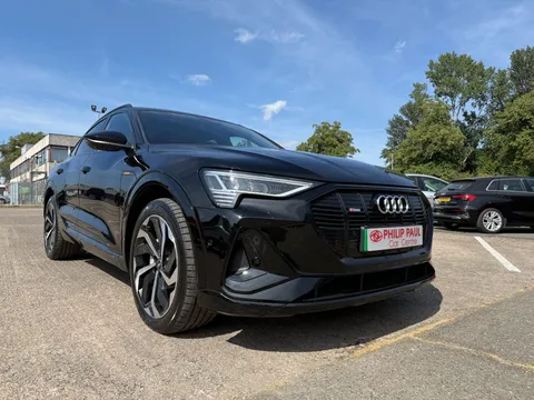 AUDI E-TRON 230kW 50 Quattro 71kWh Black Edition 5dr Auto
