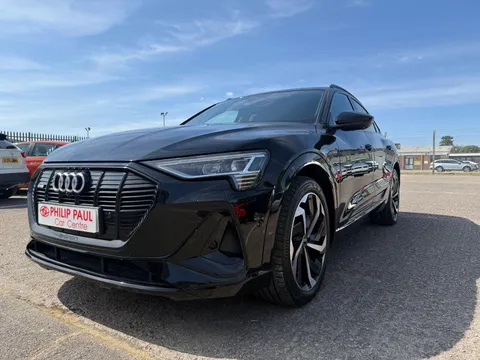 AUDI E-TRON 230kW 50 Quattro 71kWh Black Edition 5dr Auto