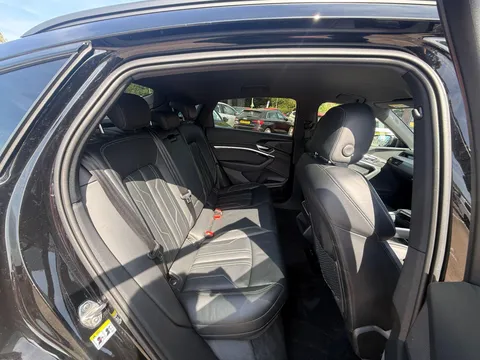 AUDI E-TRON 230kW 50 Quattro 71kWh Black Edition 5dr Auto