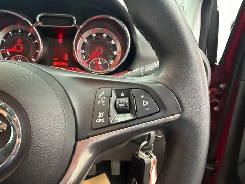 VAUXHALL ADAM 1.2i Slam 3dr