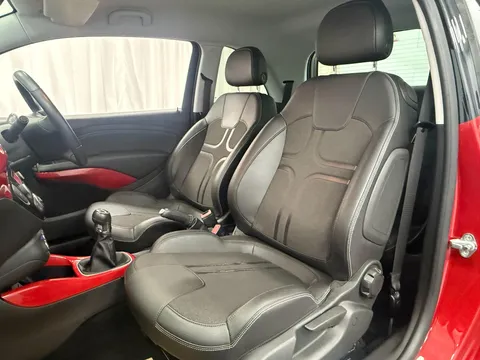 VAUXHALL ADAM 1.2i Slam 3dr