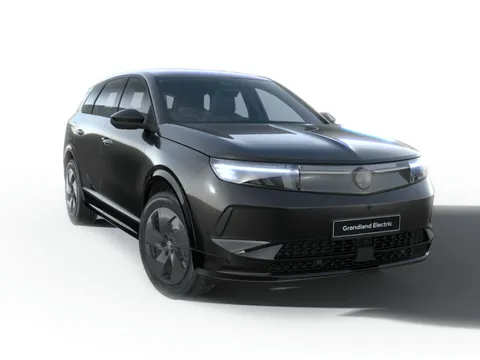 None Vauxhall Grandland Design Electric 157kW Electric photo