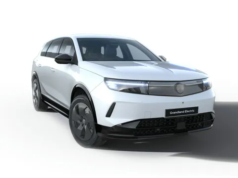 None Vauxhall Grandland Design Electric 157kW Electric photo