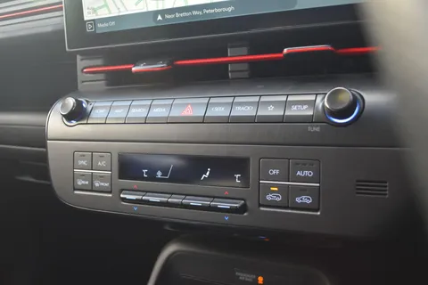 HYUNDAI KONA 65.4KWH ULTIMATE AUTO 5DR NAV 360 CAMERA HEATED SEATS ELECTRIC AUTOMATIC 9,733...