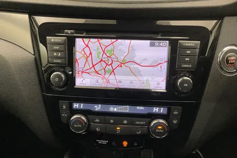 14 of 24 for Nissan Qashqai