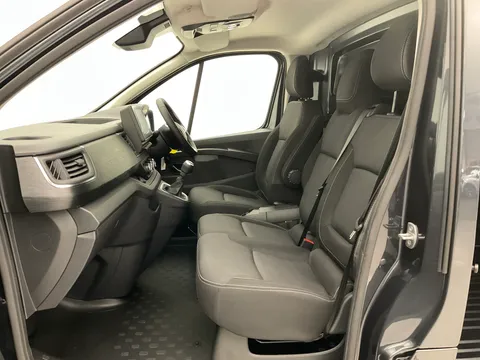 DL73UPA Renault Trafic LL30 Blue dCi 150 Extra Van Thumbnail #5