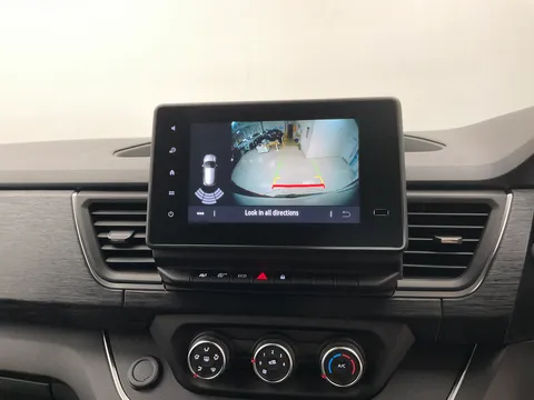 DL73UPA Renault Trafic LL30 Blue dCi 150 Extra Van Thumbnail #7