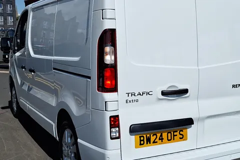 BW24OFS Renault Trafic SL30 Blue dCi 150 Extra [Safety] Van Thumbnail #19