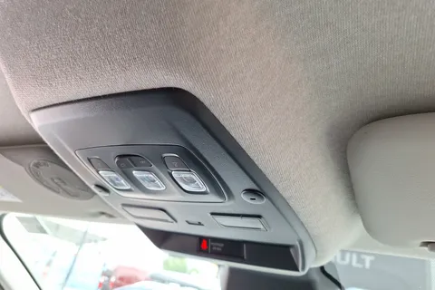 BW24OFV Renault Trafic SL30 Blue dCi 150 Extra [Safety] Van Thumbnail #16