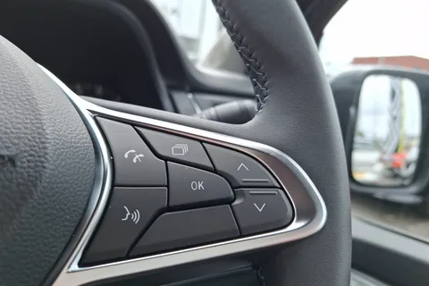 BW24OFV Renault Trafic SL30 Blue dCi 150 Extra [Safety] Van Thumbnail #31