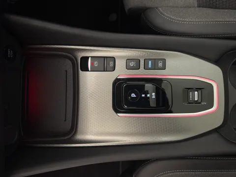 DP24XZE Nissan Qashqai 1.5 E-Power N-Connecta [Glass Roof] 5dr Auto Thumbnail #19