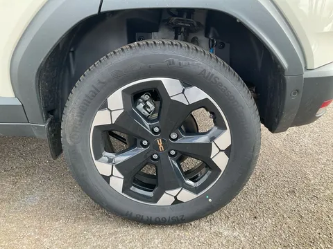 BD74VZY Dacia Duster 1.2 TCe 130 Extreme 5dr 4X4 Thumbnail #34