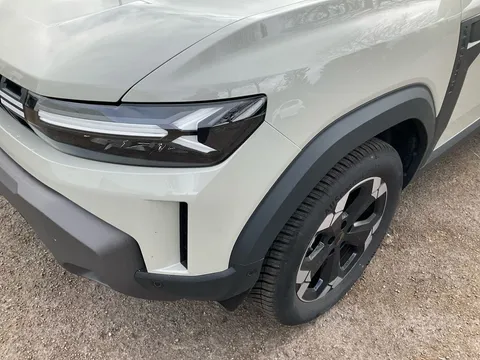 BD74VZY Dacia Duster 1.2 TCe 130 Extreme 5dr 4X4 Thumbnail #27