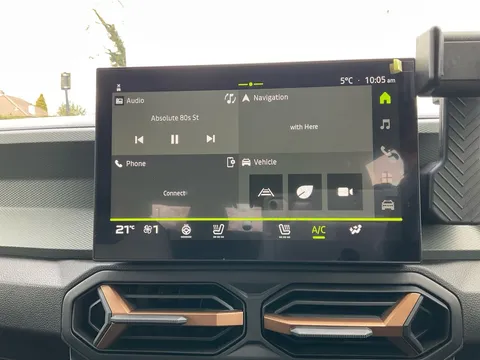 BD74VZY Dacia Duster 1.2 TCe 130 Extreme 5dr 4X4 Thumbnail #9