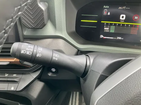 BD74VZY Dacia Duster 1.2 TCe 130 Extreme 5dr 4X4 Thumbnail #29