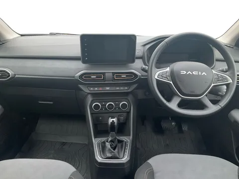 BT74JHY Dacia Jogger 1.6 HEV Extreme 5dr Auto Thumbnail #12