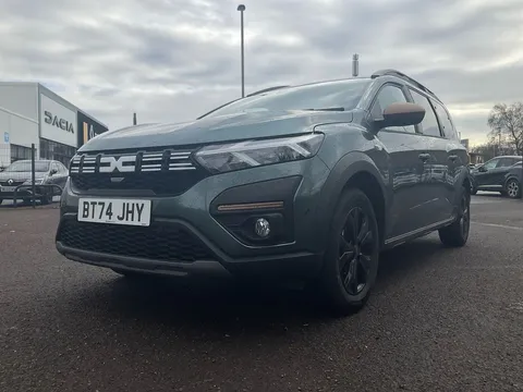 BT74JHY Dacia Jogger 1.6 HEV Extreme 5dr Auto Thumbnail #19