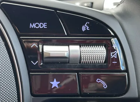 13 of 39 for Hyundai Ioniq 6 168kW Premium 77kWh 4dr Auto ⭐CAMERA⭐SENSORS⭐HEATED SEATS⭐