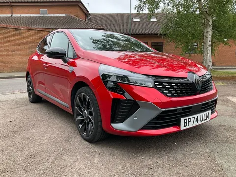 BP74ULM Renault Clio 1.6 E-TECH full hybrid 145 Esprit Alpine 5dr Auto Thumbnail #24