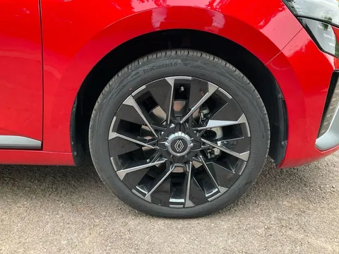 BP74ULM Renault Clio 1.6 E-TECH full hybrid 145 Esprit Alpine 5dr Auto Thumbnail #33