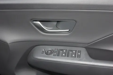 DX25XSK Hyundai Kona 160kW Ultimate 65kWh 5dr Auto Thumbnail #17