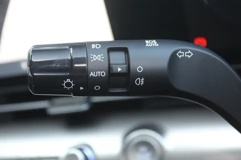 DX25XSK Hyundai Kona 160kW Ultimate 65kWh 5dr Auto Thumbnail #25