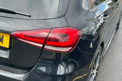 BD21XGM Mercedes-Benz A-Class A200d Exclusive Edition 5dr Auto Thumbnail #17