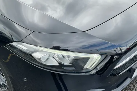 BD21XGM Mercedes-Benz A-Class A200d Exclusive Edition 5dr Auto Thumbnail #14