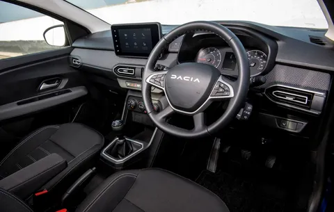  Dacia Sandero Essential TCe 90 MY24 Thumbnail #6