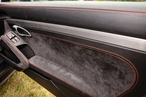 69AM Porsche 911 Gt3 Thumbnail #9