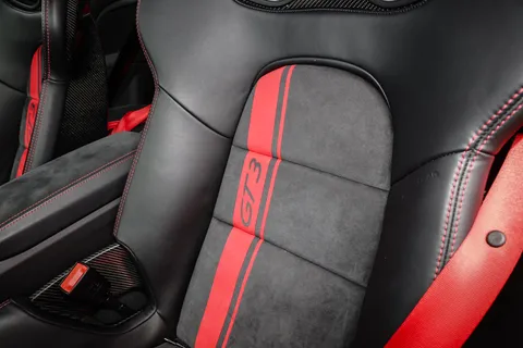 69AM Porsche 911 Gt3 Thumbnail #27