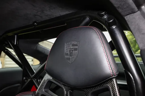 69AM Porsche 911 Gt3 Thumbnail #28