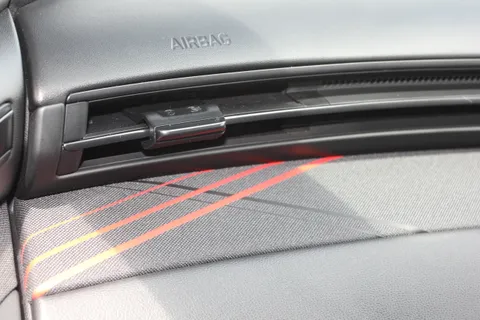 DY73OUD Hyundai Tucson 1.6 TGDi Plug-in Hybrid N Line 5dr 4WD Auto Thumbnail #29