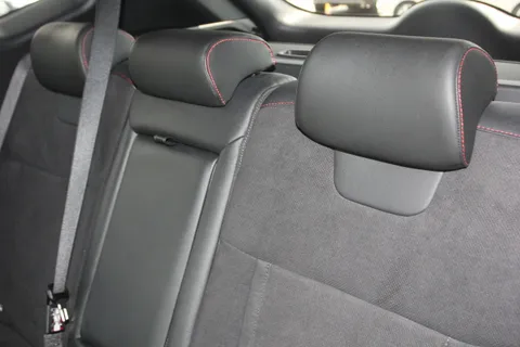 DY73OUD Hyundai Tucson 1.6 TGDi Plug-in Hybrid N Line 5dr 4WD Auto Thumbnail #13