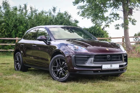 BA73XFC Porsche Macan T 5dr PDK Thumbnail #1