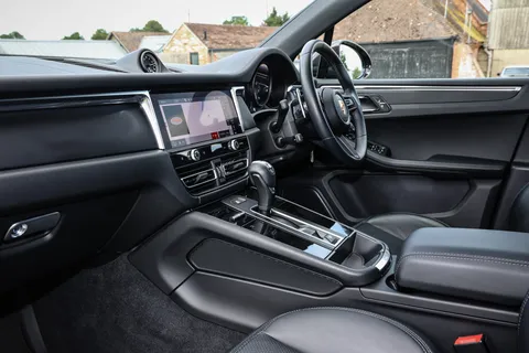 BA73XFC Porsche Macan T 5dr PDK Thumbnail #11