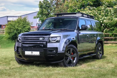CJ73HCN Land Rover Defender 3.0 D300 X 130 5dr Auto [8 Seat] Thumbnail #3