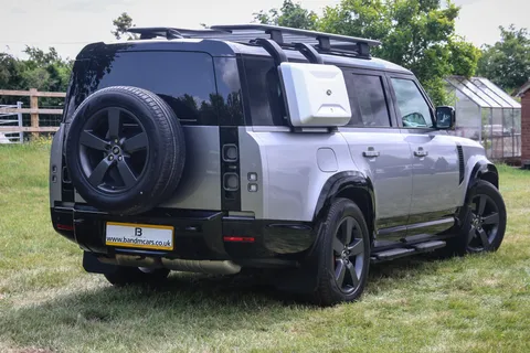 CJ73HCN Land Rover Defender 3.0 D300 X 130 5dr Auto [8 Seat] Thumbnail #7