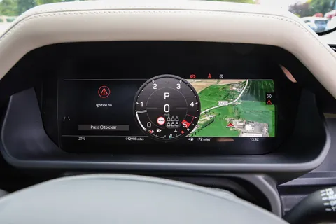 CJ73HCN Land Rover Defender 3.0 D300 X 130 5dr Auto [8 Seat] Thumbnail #32