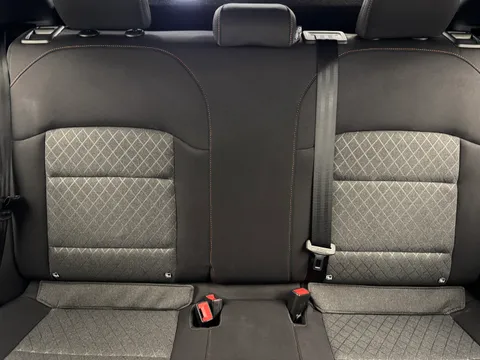 DP74UDV Mg Motor Uk Mg3 1.5 Hybrid SE 5dr Auto Thumbnail #16