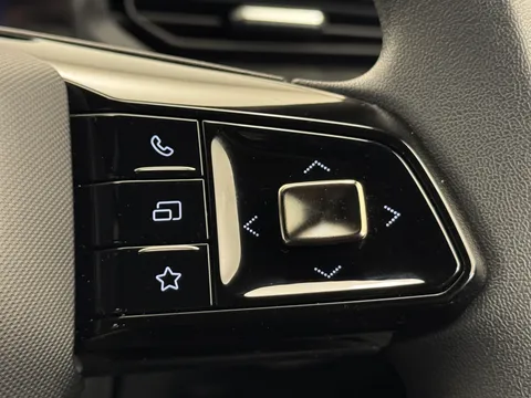 DP74UDV Mg Motor Uk Mg3 1.5 Hybrid SE 5dr Auto Thumbnail #20