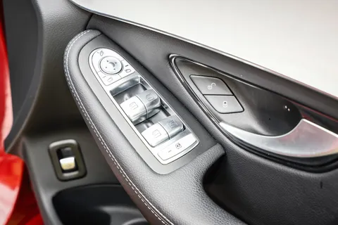 ML71KOA Mercedes-Benz GLC Coupe GLC 300 4Matic AMG Line 5dr 9G-Tronic Thumbnail #18