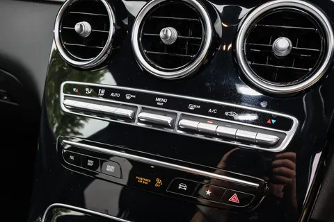 ML71KOA Mercedes-Benz GLC Coupe GLC 300 4Matic AMG Line 5dr 9G-Tronic Thumbnail #25