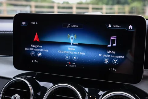 ML71KOA Mercedes-Benz GLC Coupe GLC 300 4Matic AMG Line 5dr 9G-Tronic Thumbnail #32