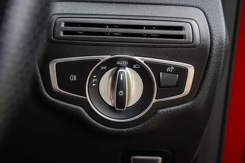 ML71KOA Mercedes-Benz GLC Coupe GLC 300 4Matic AMG Line 5dr 9G-Tronic Thumbnail #35