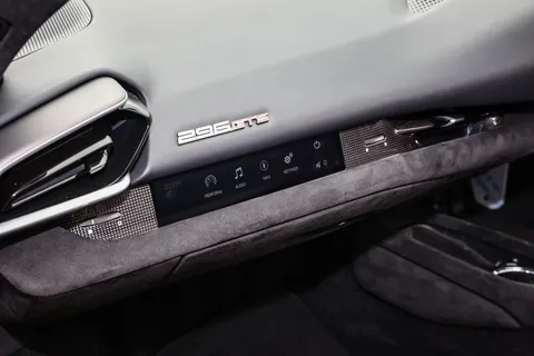 BV24GVF Ferrari 296 Gts S-A  Thumbnail #19