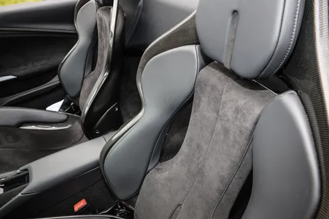 BV24GVF Ferrari 296 Gts S-A  Thumbnail #20