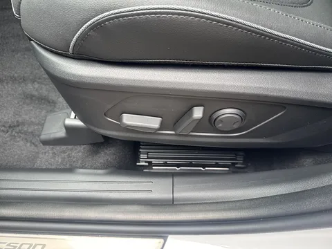 MM25EPZ Hyundai Tucson 1.6T 48V MHD Ultimate 5dr 4WD DCT Thumbnail #18