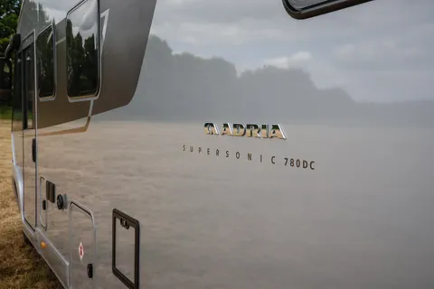 WJ74OUY Mercedes-Benz Adria Supersonic 780 Dc A Thumbnail #13